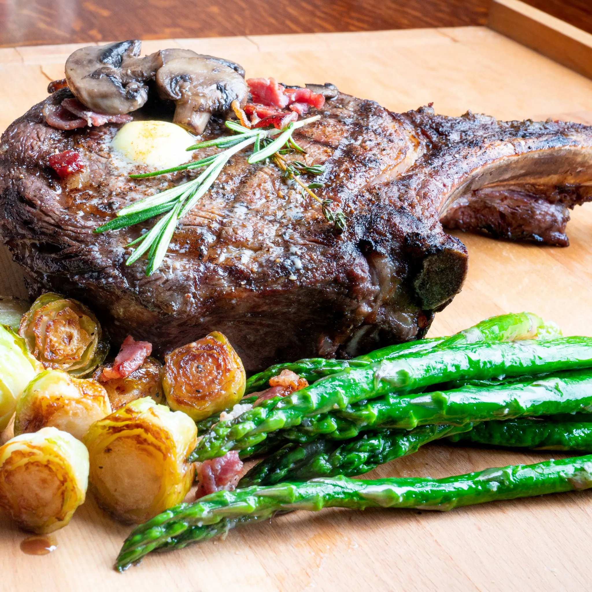 USDA Prime Tomahawk Steak - Image 5
